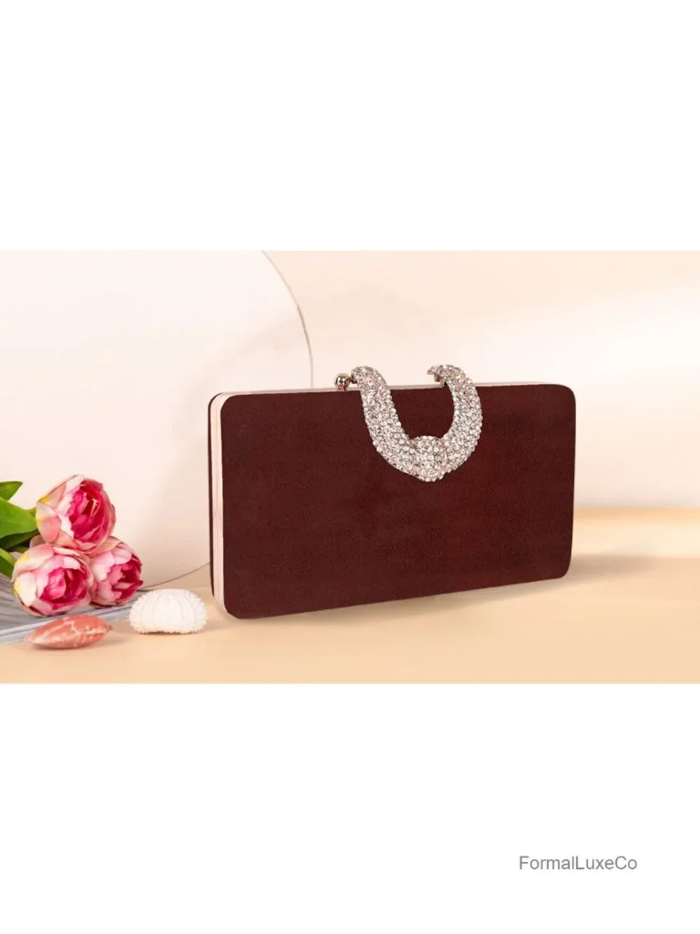 Crystal-Encrusted Evening Clutch with Detachable Chain for Formal Parties